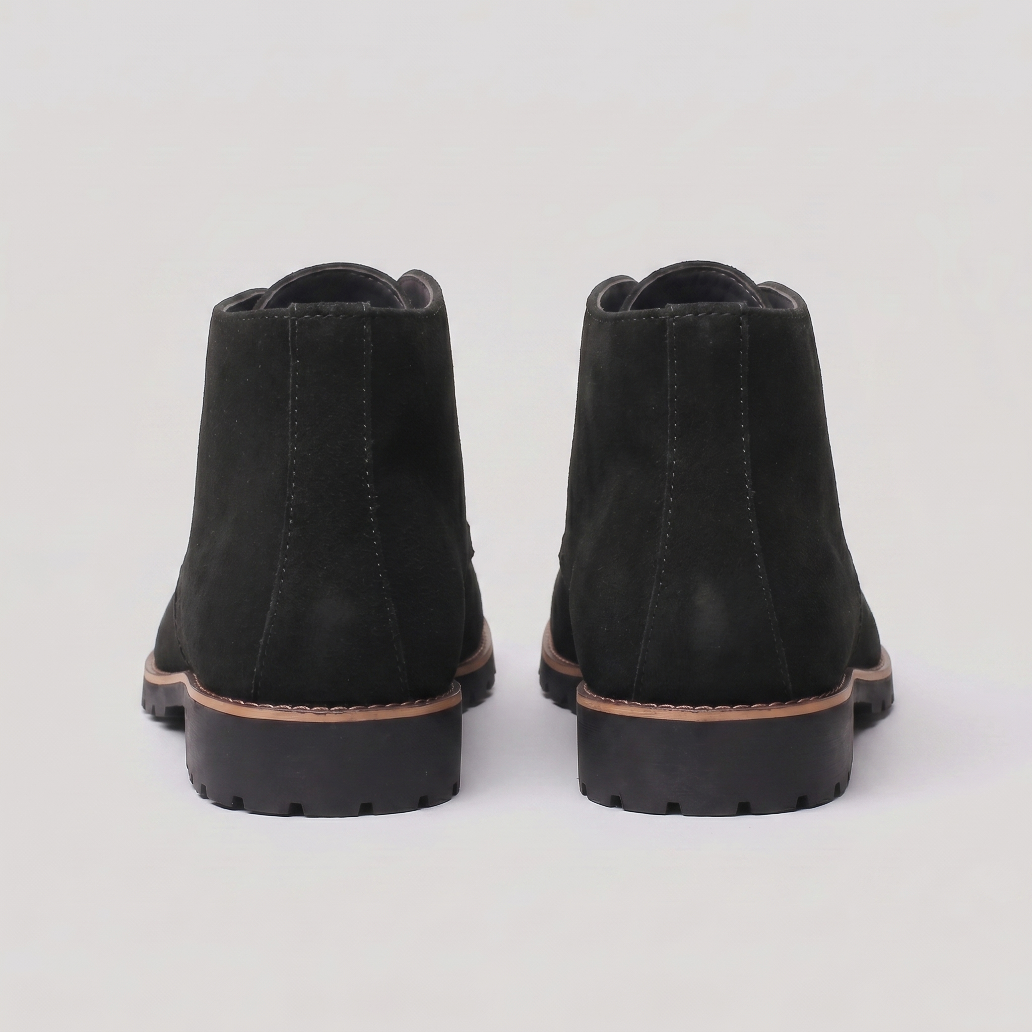 Leather Chukka Boots Lace-Up Lugged Sole - Ankle Boot