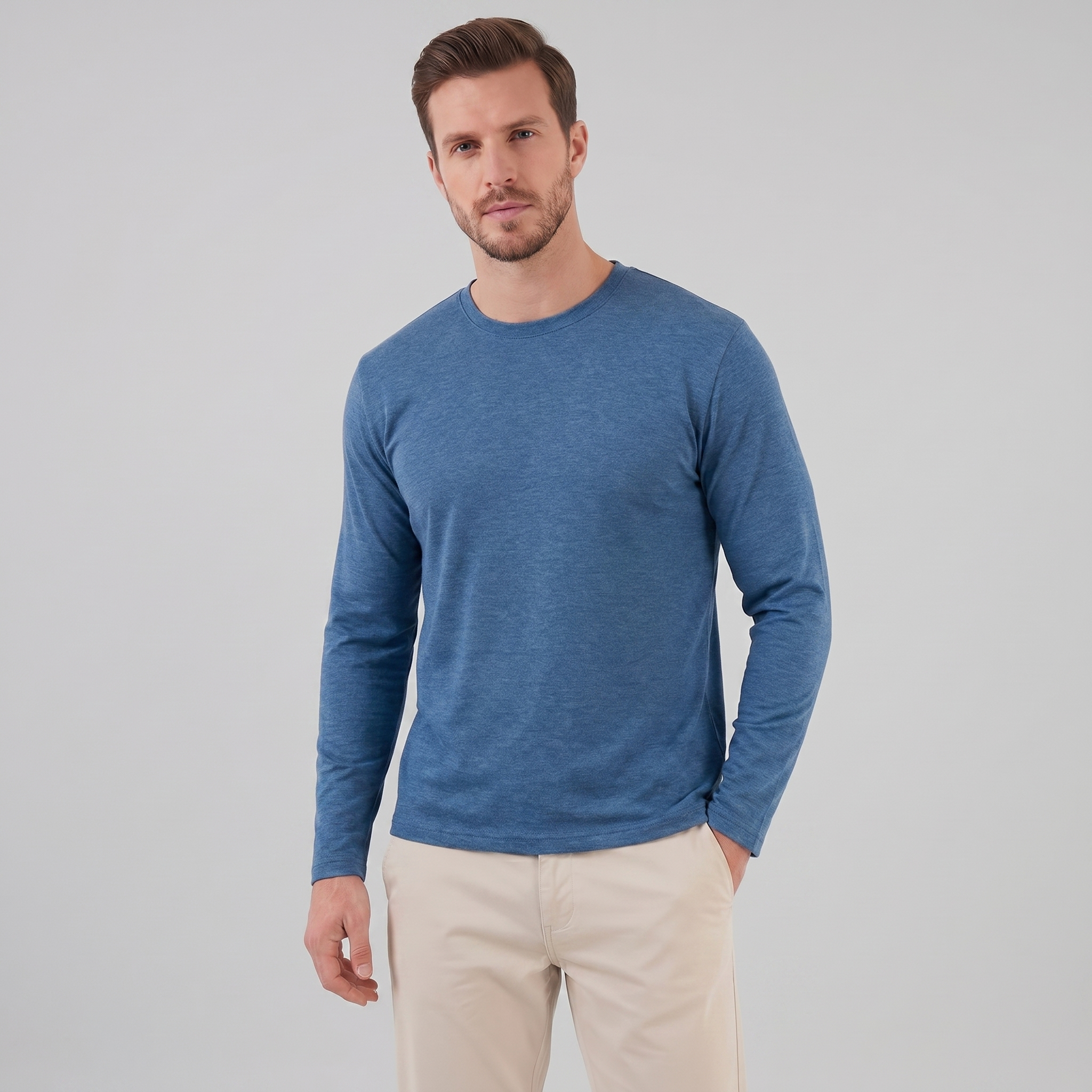 Crew Neck Fine Knit Long Sleeve Pullover - Classic Fit