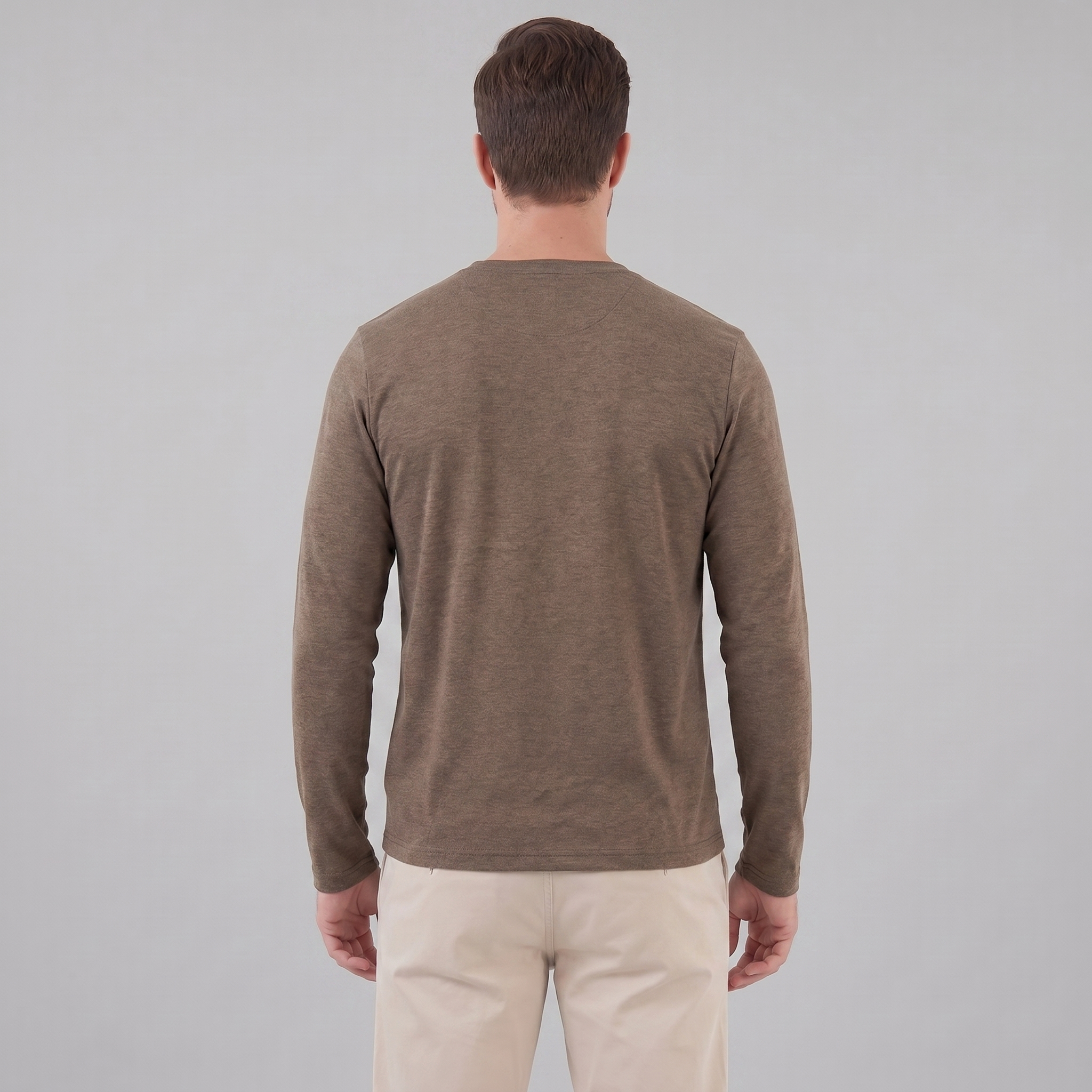 Crew Neck Fine Knit Long Sleeve Pullover - Classic Fit