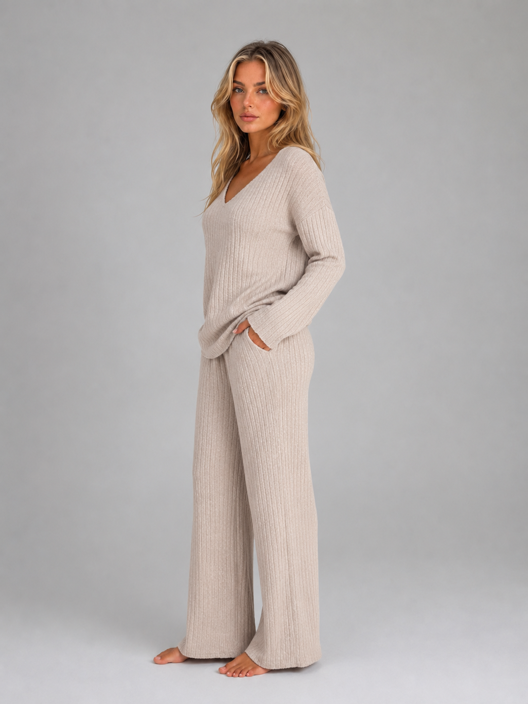Women's V-Neck Ribbed Knit Lounge Set – Relaxed Fit