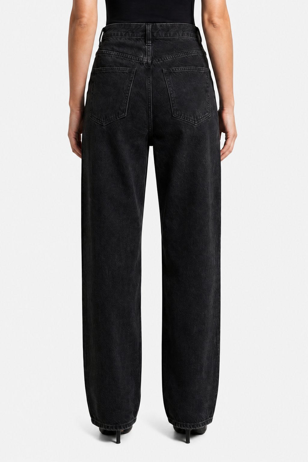 Casila – Asymmetrical closure – Straight-leg jeans - Black - back