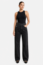 Casila – Asymmetrical closure – Straight-leg jeans - Black - whole body