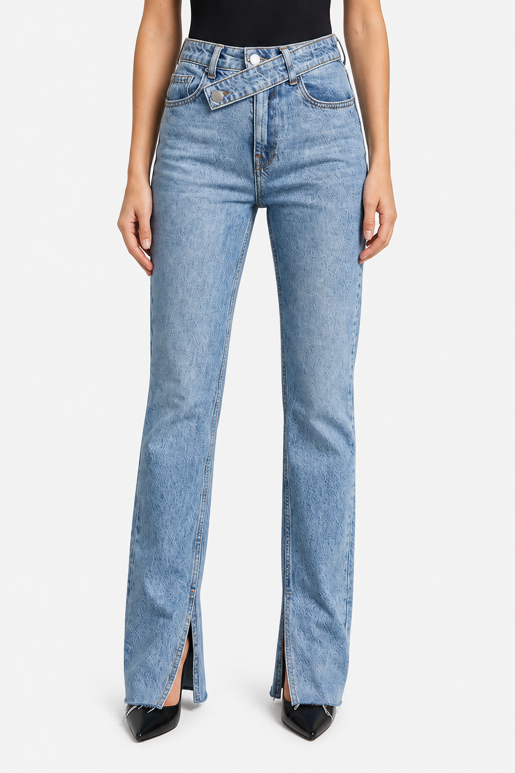 Aurevienne – Cross waist detail – Flare jeans - Blue - front