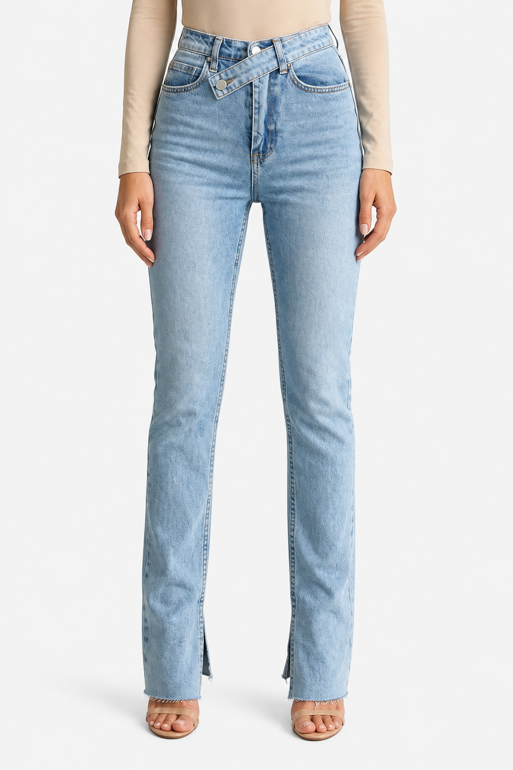 Avelisse – Cross waist detail – Straight leg jeans - Blue - front