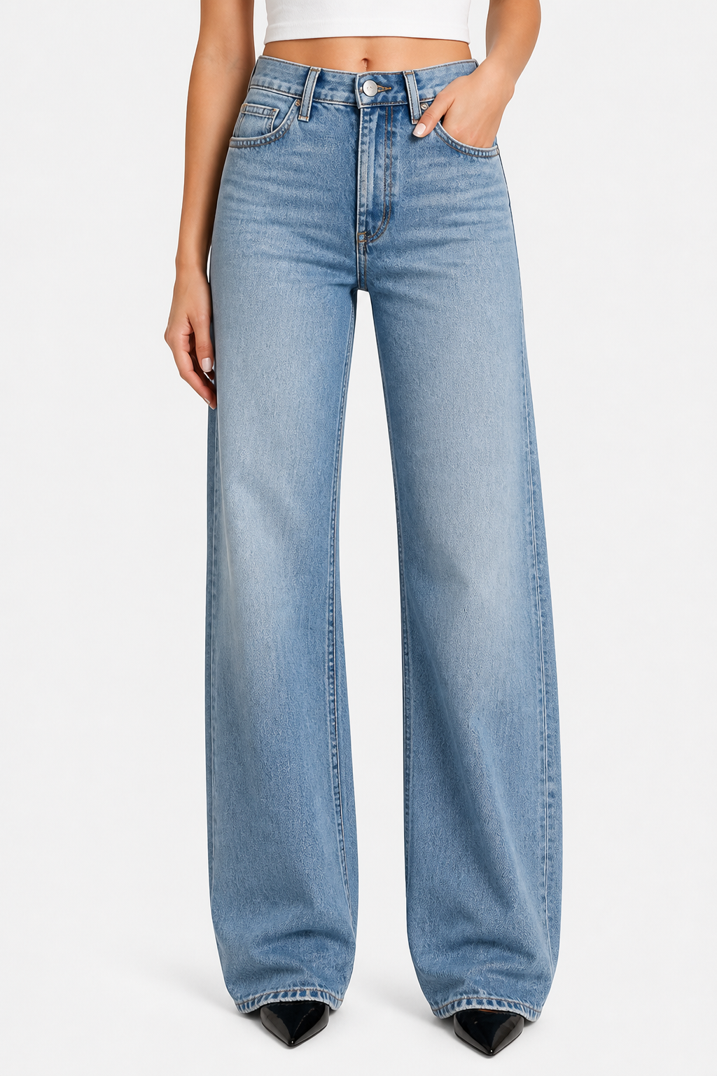 Lunarelle – Effortless straight silhouette – Mid rise jeans - Blue - front