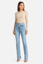 Avelisse – Cross waist detail – Straight leg jeans - Blue - whole body