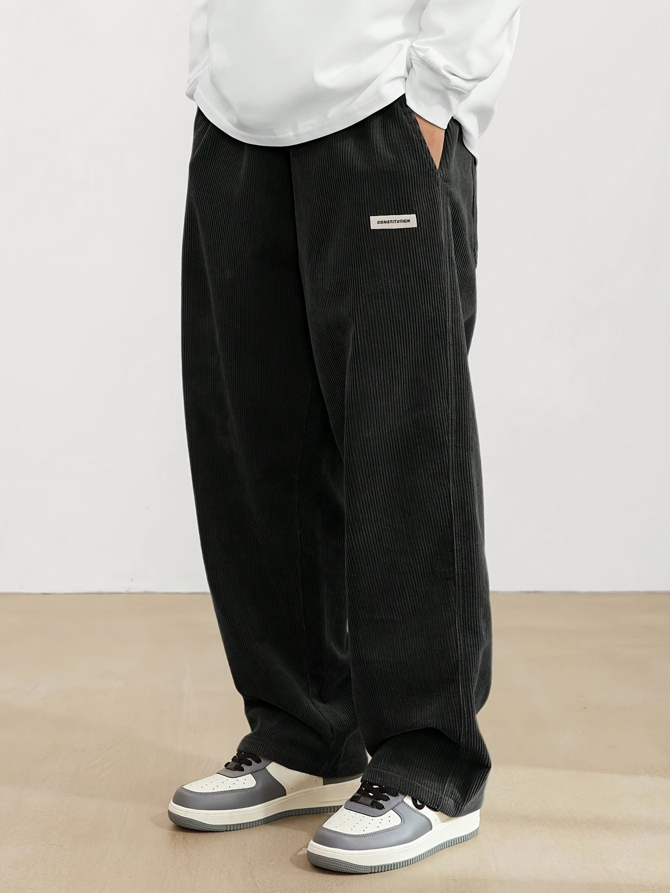 Men's relaxed fit corduroy trousers, straight leg – product image 4