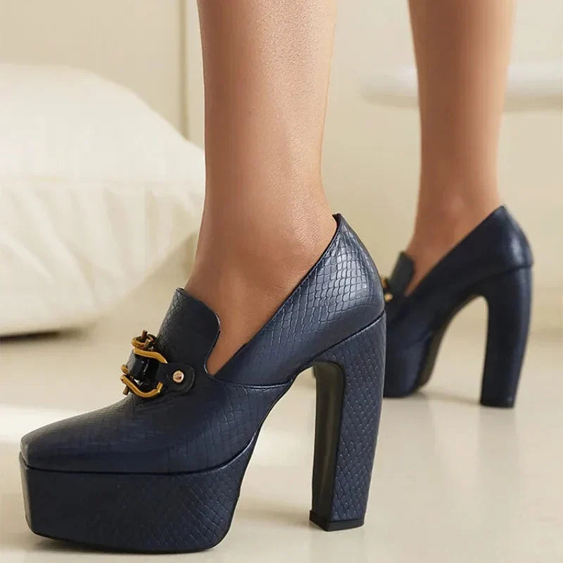 Women's block platform heels with buckle detail – view 2