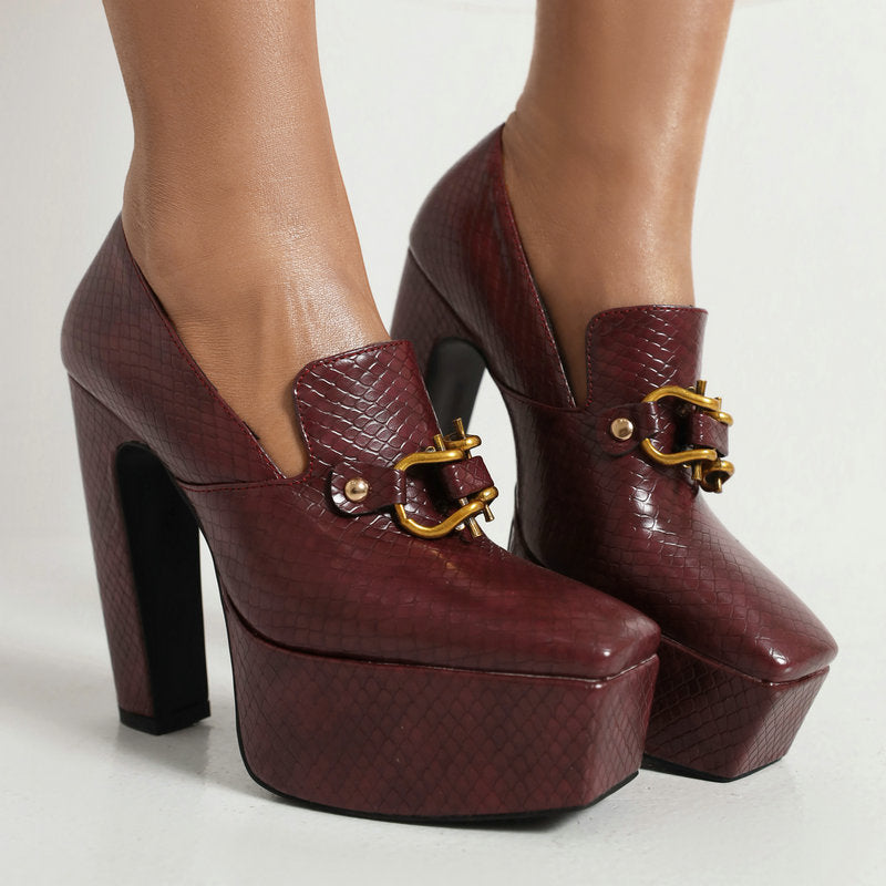 Women's block platform heels with buckle detail – view 3