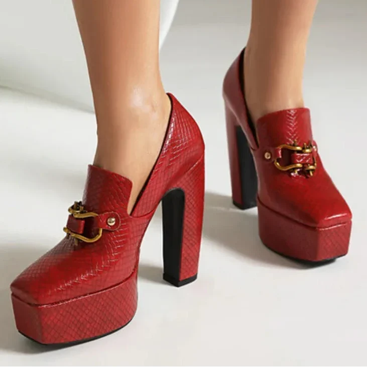 Women's block platform heels with buckle detail – view 5