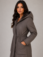 Women's long quilted puffer coat, faux fur collar – product image 3