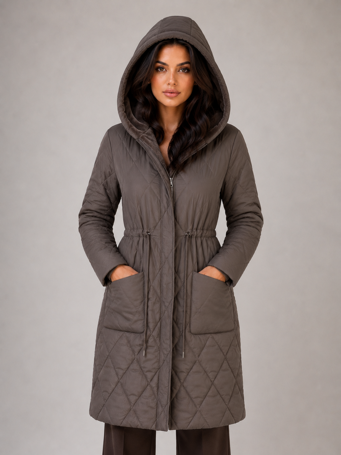 Women's long quilted puffer coat, faux fur collar – product image 4